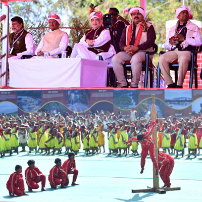 बस्तर पण्डुम समापन समारोह में बच्चों की कला को मिला केंद्रीय गृहमंत्री का सम्मान, ताली बजाकर बढ़ाया उत्साह