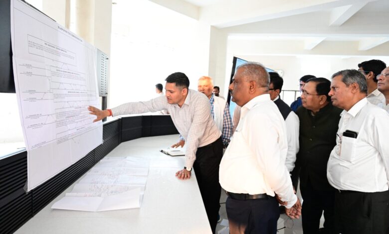 महाप्रबंधक प्रकाश ने बिलासपुर यार्ड रिमॉडलिंग कार्यों का गहन निरीक्षण किया