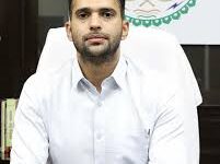 कलेक्टर ने रेलवे स्टेशन पुनर्विकास कार्य का किया निरीक्षण, 30 जून तक काम पूरा करने के दिए निर्देश