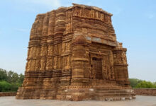 पत्थरों में दर्ज इतिहास: जहाँ हर पत्थर कहती है एक कहानी