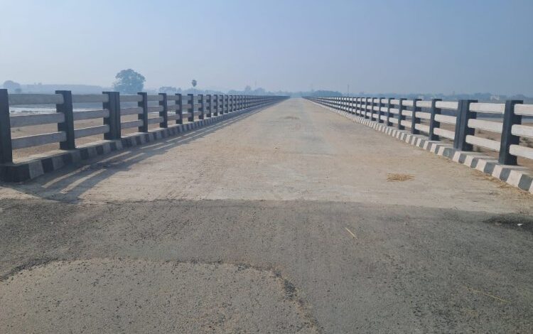 खारुन नदी पर उच्च स्तरीय पुल और पहुंच मार्ग के लिए 16.37 करोड़ स्वीकृत खारुन नदी पर उच्च स्तरीय पुल और पहुंच मार्ग के लिए 16.37 करोड़ स्वीकृत