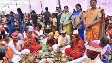 बस्तर के सिटी ग्राउंड में गूंजी शहनाई, 280 जोड़े परिणय सूत्र में बंधे