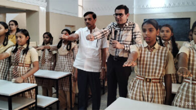 सैकड़ों बच्चों ने मोबाईल दुरुपयोग फास्टिंग की ली शपथ सैकड़ों बच्चों ने मोबाईल दुरुपयोग फास्टिंग की ली शपथ