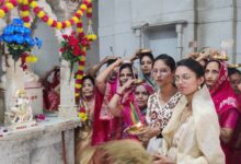 चमत्कारी जैन दादाबाड़ी में श्री जिनकुशल सूरि जी का 693 वाँ स्वर्गारोहण दिवस धूमधाम से मनाया गया