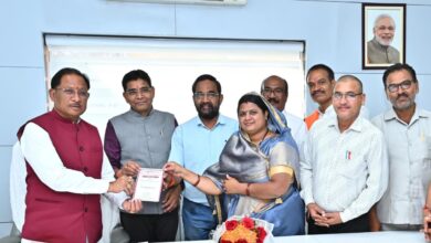 मुख्यमंत्री से छत्तीसगढ़ मनवा कुर्मी क्षत्रिय समाज के प्रतिनिधिमंडल ने की मुलाकात मुख्यमंत्री से छत्तीसगढ़ मनवा कुर्मी क्षत्रिय समाज के प्रतिनिधिमंडल ने की मुलाकात