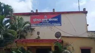 तेज रफ्तार टिप्पर वाहन ने पैदल चल रहे युवक को कुचला, मौत