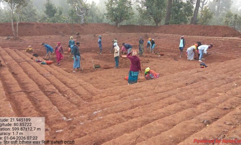 जल संरक्षण से आजीविका तक : बारिश से पहले 10 हजार से अधिक आजीविका डबरी निर्माण का लक्ष्य