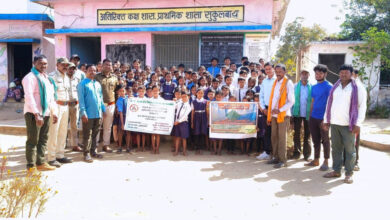 वन अग्नि सुरक्षा के लिए जागरूकता अभियान, ग्रामीणों और विद्यार्थियों ने ली संरक्षण की शपथ वन अग्नि सुरक्षा के लिए जागरूकता अभियान, ग्रामीणों और विद्यार्थियों ने ली संरक्षण की शपथ