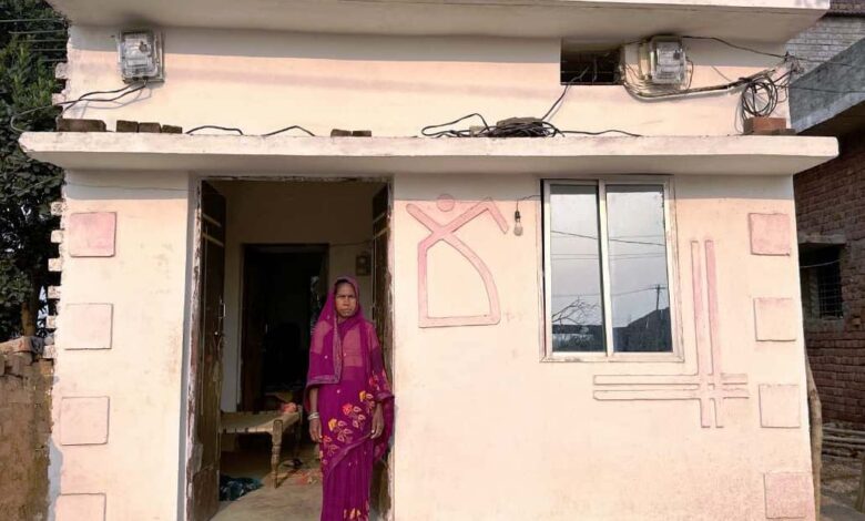 पक्के घर के साथ सुखबाई खुटे के जीवन में आई नई रोशनी पक्के घर के साथ सुखबाई खुटे के जीवन में आई नई रोशनी