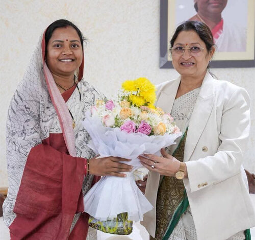 छत्तीसगढ़ मना रहा महतारी गौरव वर्ष: मंत्री राजवाड़े ने केन्द्रीय मंत्री अन्नपूर्णा देवी को दी जानकारी