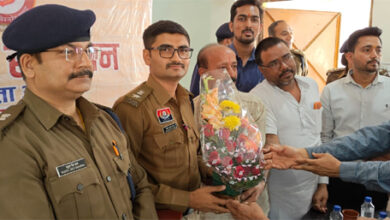 महादेव घाट रोड व्यापारी कल्याण संघ पुलिस व नगर निगम के नियमों का करेगा कड़ाई से पालन