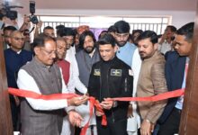 मुख्यमंत्री साय और ग्रुप कैप्टन शुभांशु ने अंतरिक्ष केन्द्र का शुभारंभ किया, बच्चों द्वारा तैयार रॉकेट का भी किया प्रक्षेपण