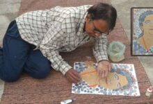 किसान ने अनाज और पुराने सिक्कों से बनाई वित्त मंत्री निर्मला सीतारमण की अनोखी तस्वीर