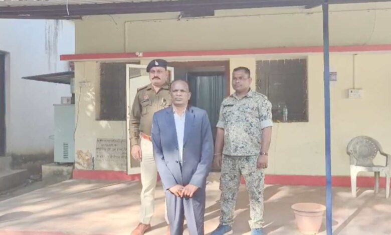 लाखों की शासकीय राशि हेराफेरी मामले में तत्कालीन जनपद CEO गिरफ्तार, भेजा गया जेल