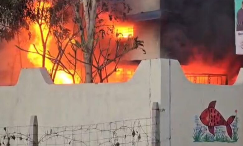 रायगढ़ मछली पालन विभाग कार्यालय में आग, लाखों रुपये का नुकसान