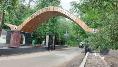 मध्य प्रदेश की राजधानी भोपाल के बरकतउल्ला यूनिवर्सिटी में रैगिंग मामले को लेकर बड़ी कार्रवाई