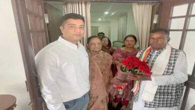 कवासी लखमा ने रायपुर में नेताओं से की मुलाकात, आदिवासी अधिकारों और बस्तर की सुरक्षा पर जोर