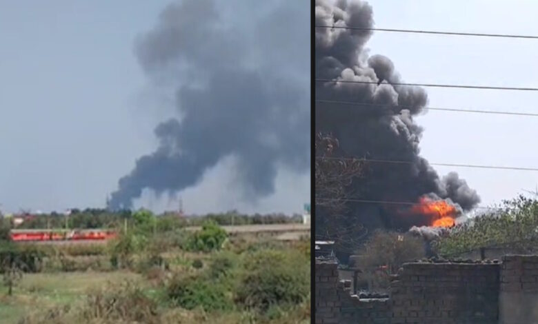रायपुर में आयल फैक्ट्री में भीषण आग, धुआँ कई किलोमीटर दूर तक दिखाई दिया