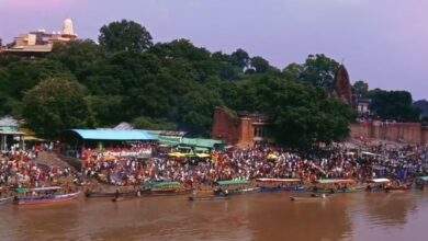 नर्मदा तट पर मदिरा-मांस पर रोक, प्रशासन की कार्रवाई पर उठे सवाल