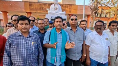 कावेरी बीज कंपनी का बकाया भुगतान नहीं, किसानों ने रायपुर में रैली की तैयारी कावेरी बीज कंपनी का बकाया भुगतान नहीं, किसानों ने रायपुर में रैली की तैयारी