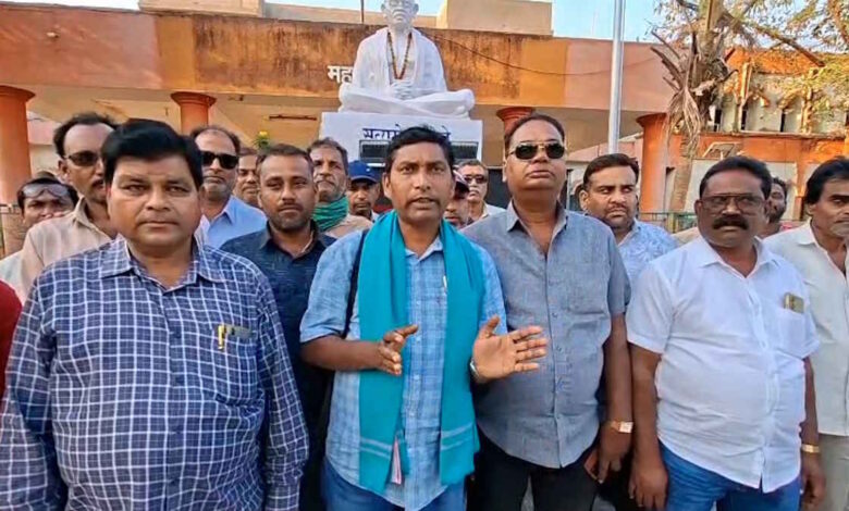 कावेरी बीज कंपनी का बकाया भुगतान नहीं, किसानों ने रायपुर में रैली की तैयारी कावेरी बीज कंपनी का बकाया भुगतान नहीं, किसानों ने रायपुर में रैली की तैयारी