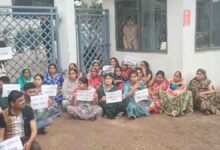 इलाज में लापरवाही के आरोप पर अस्पताल के बाहर हंगामा