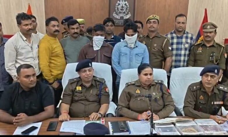 बिलासपुर सराफा लूट चार आरोपी यूपी से गिरफ्तार, पुलिस ले आई 24 घंटे में पूरा माल