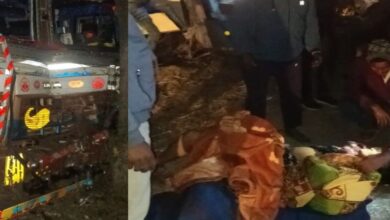 सड़क हादसा बनारस जा रही यात्री बस दुर्घटनाग्रस्त, कई श्रद्धालु घायल सड़क हादसा बनारस जा रही यात्री बस दुर्घटनाग्रस्त, कई श्रद्धालु घायल