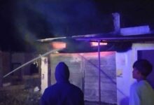 अमित क्लॉथ’ दुकान में भीषण आग, लाखों का सामान जलकर राख