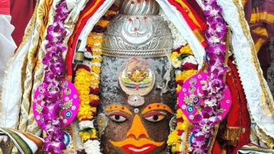 फाल्गुन माह की अष्टमी पर महाकालेश्वर मंदिर में भस्म आरती का भव्य आयोजन