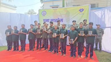 बस्तर पुलिस को बड़ी सफलता12 माओवादी हथियार सहित हुए आत्मसमर्पण