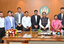 मुख्यमंत्री साय से आईएएस अधिकारियों की मुलाकात, नए दायित्वों पर बधाई और मार्गदर्शन