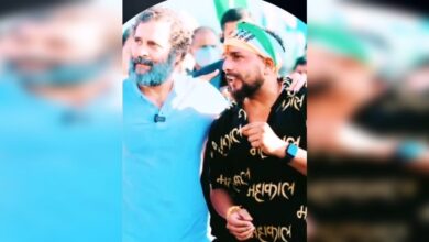 दिल्ली पुलिस ने ग्वालियर के युवा कांग्रेस नेता को हिरासत में लिया दिल्ली पुलिस ने ग्वालियर के युवा कांग्रेस नेता को हिरासत में लिया