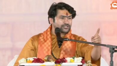 डबरा में नवग्रह शक्ति पीठ पं. धीरेंद्र कृष्ण शास्त्री का दिव्य दरबार