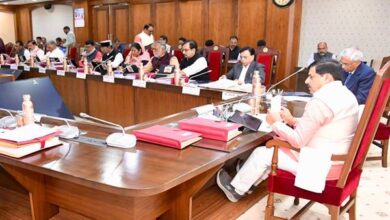 सरदार सरोवर परियोजना के विस्थापितों को आवंटित आवासीय भूखंडो का पंजीयन नि:शुल्क कराये जाने मंत्रि-परिषद की बैठक में निर्णय