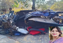 स्वामी आत्मानंद स्कूल में पदस्थ शिक्षिका हुई सडक़ हादसे का शिकार, तेज रफ्तार ट्रैक्टर ने मारी टक्कर