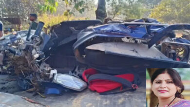 स्वामी आत्मानंद स्कूल में पदस्थ शिक्षिका हुई सडक़ हादसे का शिकार, तेज रफ्तार ट्रैक्टर ने मारी टक्कर