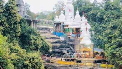 प्रकृति, आस्था और रोमांच का जीवंत अनुभव, भूतेश्वरनाथ से जतमई-घटारानी तक हर कदम पर अद्भुत एहसास प्रकृति, आस्था और रोमांच का जीवंत अनुभव, भूतेश्वरनाथ से जतमई-घटारानी तक हर कदम पर अद्भुत एहसास