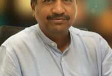 यात्री की ईमानदारी से गदगद हुआ रेलवे का वाणिज्य विभाग