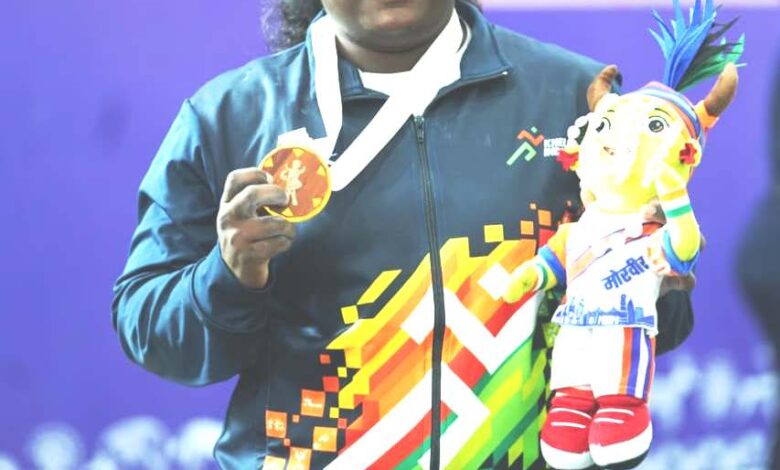 86 किलोग्राम भारोत्तोलन में महाराष्ट्र की साक्षी बुरकुले ने जीता स्वर्ण 86 किलोग्राम भारोत्तोलन में महाराष्ट्र की साक्षी बुरकुले ने जीता स्वर्ण
