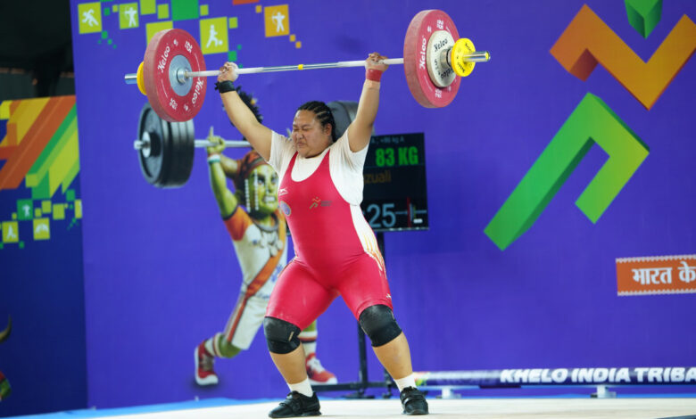 महिला 86+ किग्रा वेटलिफ्टिंग में मिजोरम की ज़ोसांगज़ुआली ने जीता स्वर्ण महिला 86+ किग्रा वेटलिफ्टिंग में मिजोरम की ज़ोसांगज़ुआली ने जीता स्वर्ण