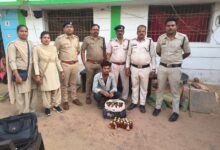संयुक्त टीम ने 10 हजार से अधिक की देशी मदिरा किया जब्त
