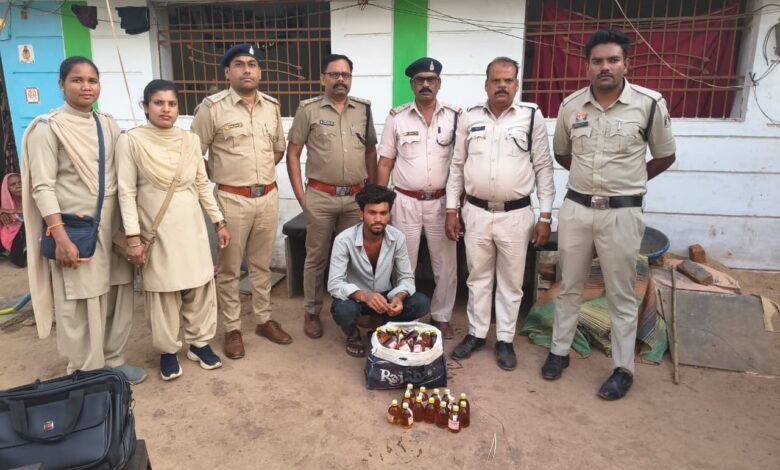 संयुक्त टीम ने 10 हजार से अधिक की देशी मदिरा किया जब्त