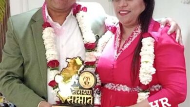 चेतन व मनीषा सम्मानित हुई लक्ष्मी नारायण अवार्ड से