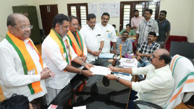 चेंगन्नूर के भाजपा प्रत्याशी वी. गोपाकुमार के नामांकन में शामिल हुए सीएम साय