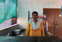 ग्रामीण आजीविका मिशन से जुड़कर रश्मि बनीं लखपति दीदी, स्वरोजगार से सशक्त हो रही ग्रामीण महिलाएं