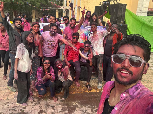 केटीयू में हर्षोल्लास के साथ मनाया गया होली मिलन समारोह केटीयू में हर्षोल्लास के साथ मनाया गया होली मिलन समारोह