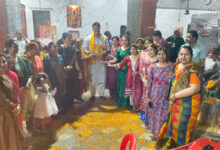 श्री शंकर हनुमान मंदिर समिति के रंगोत्सव में शामिल हुए अंजय शुक्ला