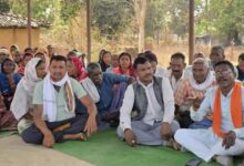 बाड़ाटोला में धर्मांतरित 14 परिवारों का किया गया सामाजिक बहिष्कार