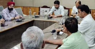 आवश्यकता एवं उपलब्ध स्टॉक के आधार पर उद्योगों को गैस आपूर्ति की जाएगी सुनिश्चित- निगम कमिश्नर विश्वदीप आवश्यकता एवं उपलब्ध स्टॉक के आधार पर उद्योगों को गैस आपूर्ति की जाएगी सुनिश्चित- निगम कमिश्नर विश्वदीप